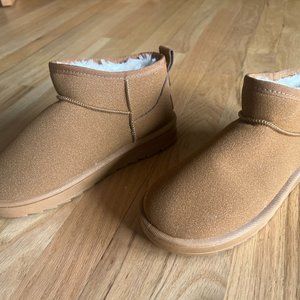Women's Fur Lined Ankle Height Sheepskin Boots Size 6.5